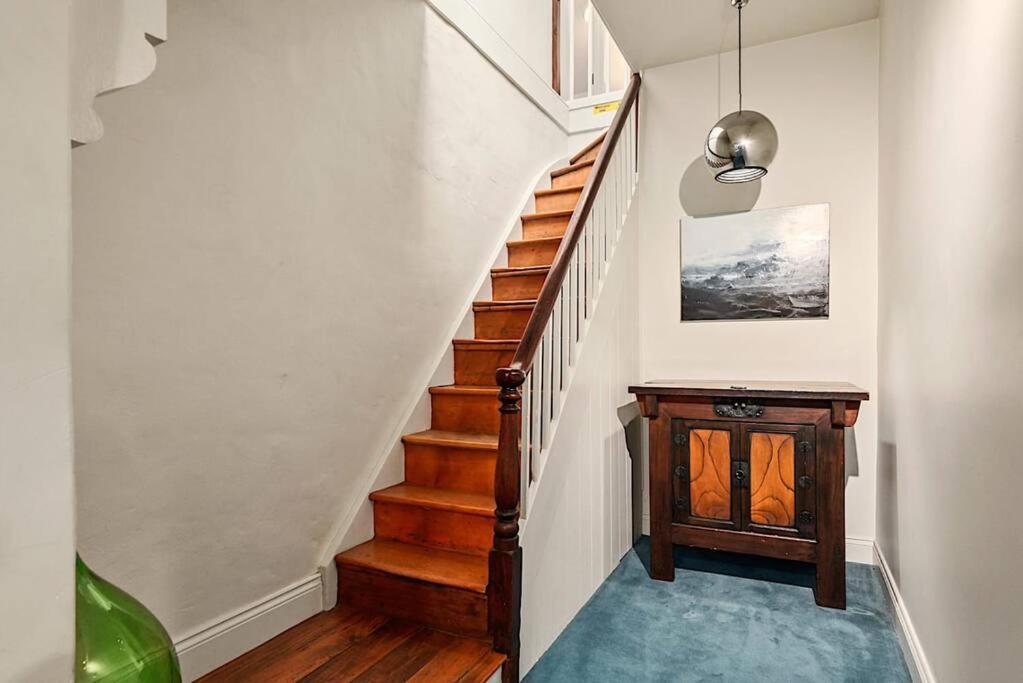 Blackwood Tree Cottage - Heritage Listed Property - Evandale! Εξωτερικό φωτογραφία